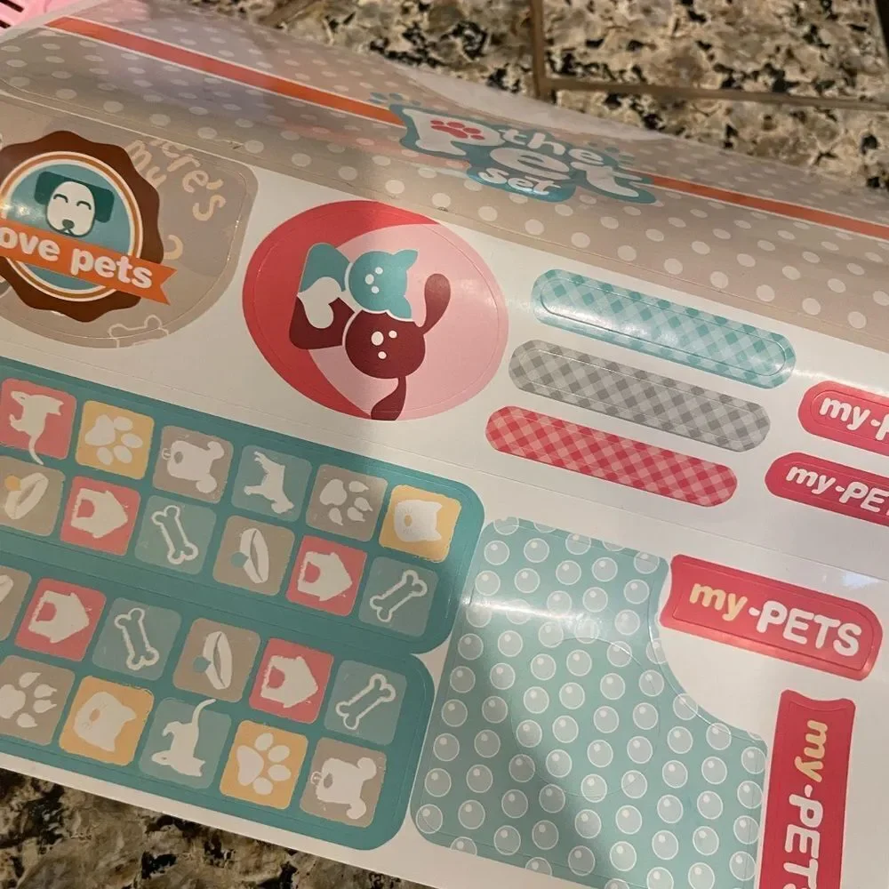 My Pets Play Vet Pet Care dog and Backpack with Accessories